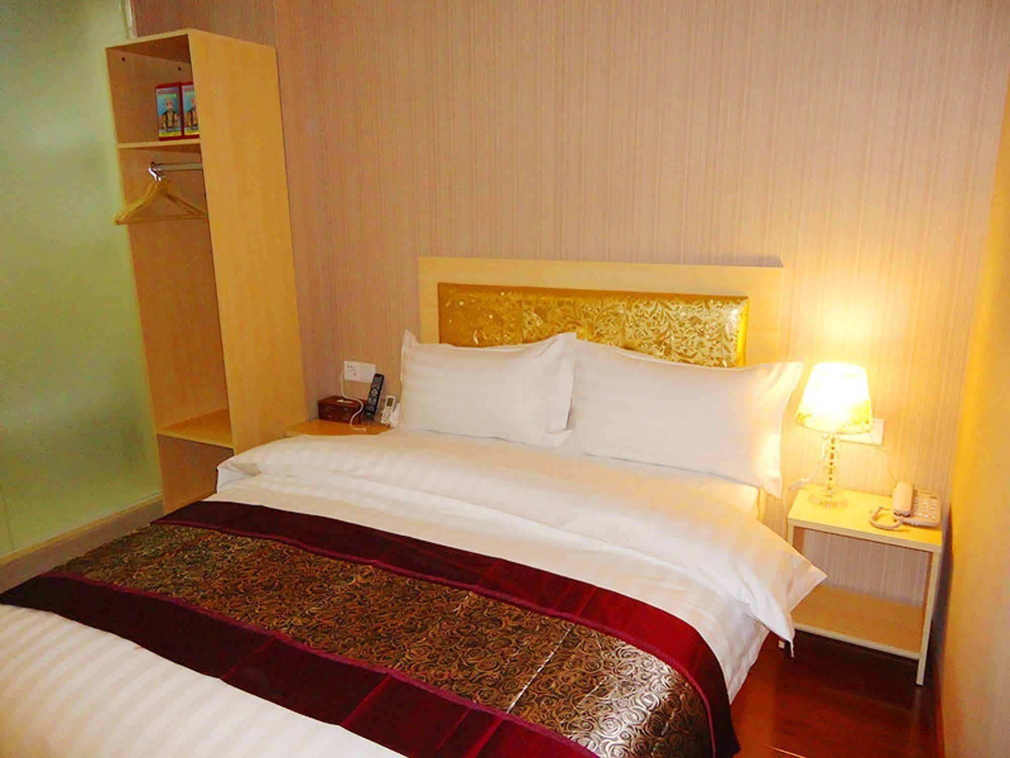 Shenzhen Civil Aviation Hotel Esterno foto