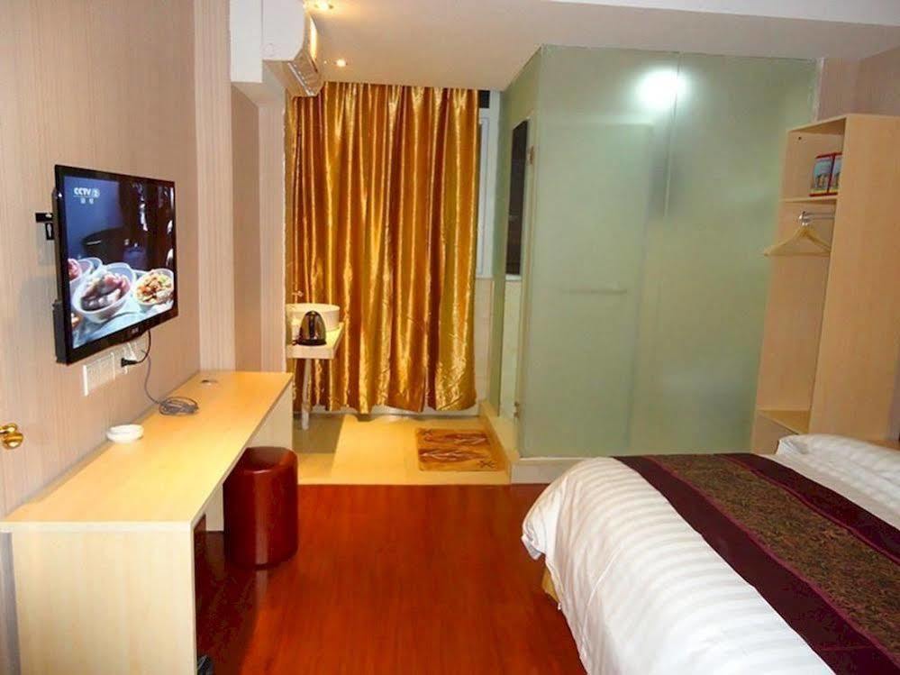 Shenzhen Civil Aviation Hotel Esterno foto