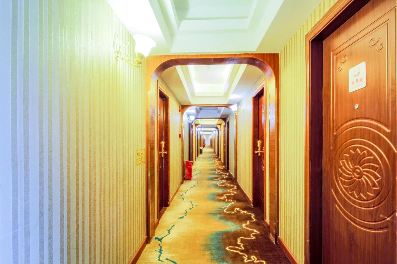 Shenzhen Civil Aviation Hotel Esterno foto